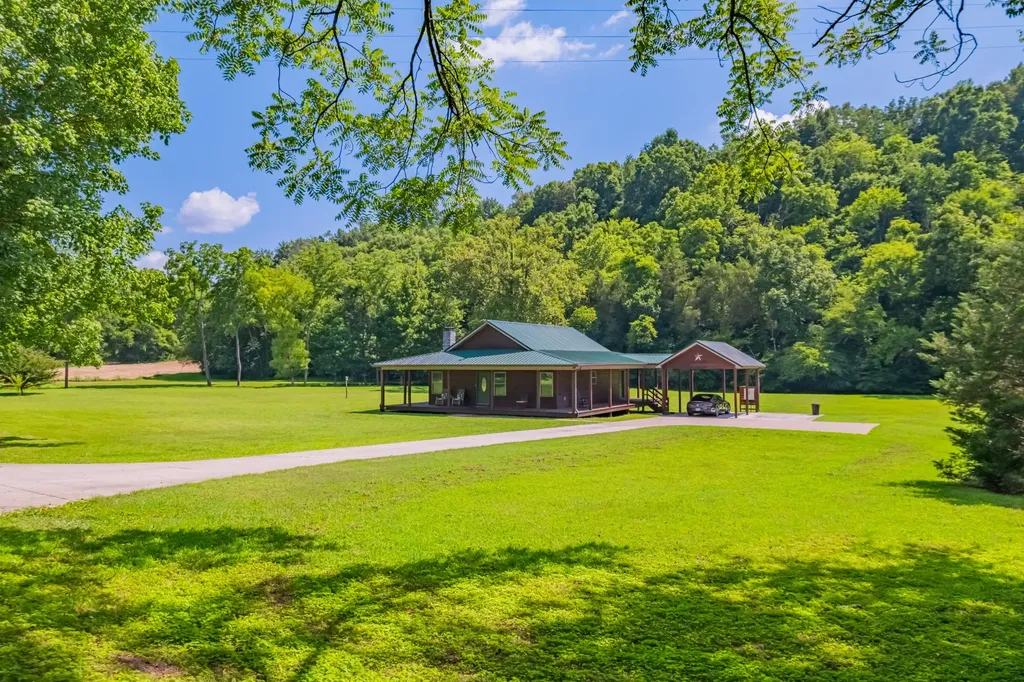378 Bobo Hollow Road Tullahoma TN 37388