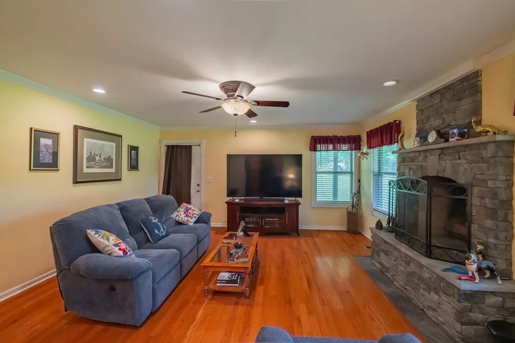 378 Bobo Hollow Road Tullahoma TN 37388