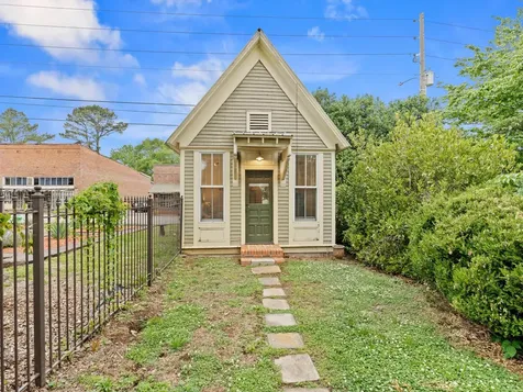 5499 Winchester Road New Market AL 35761