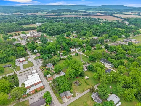 5499 Winchester Road New Market AL 35761
