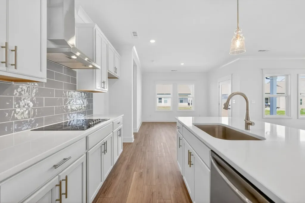 137 Yuma Lane White House TN 37188