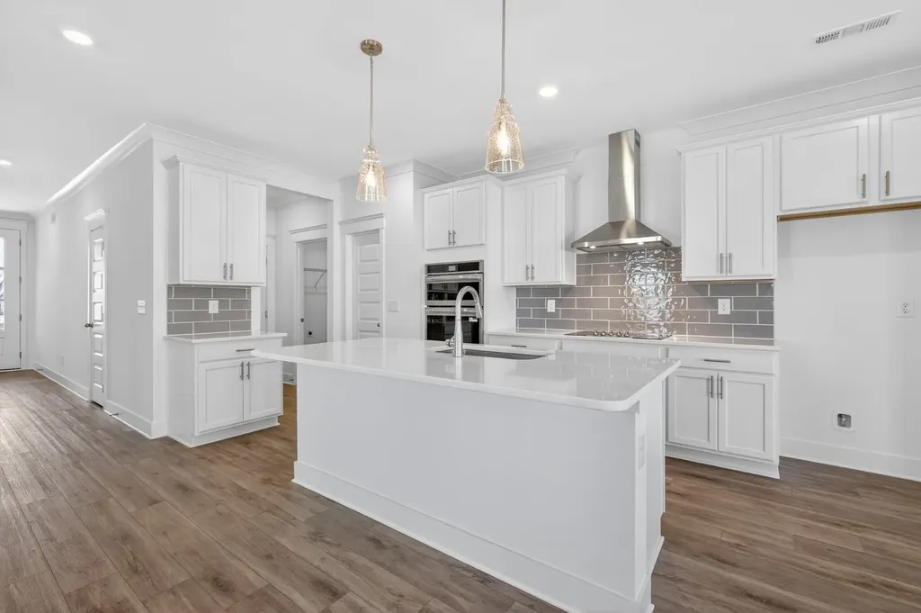 137 Yuma Lane White House TN 37188