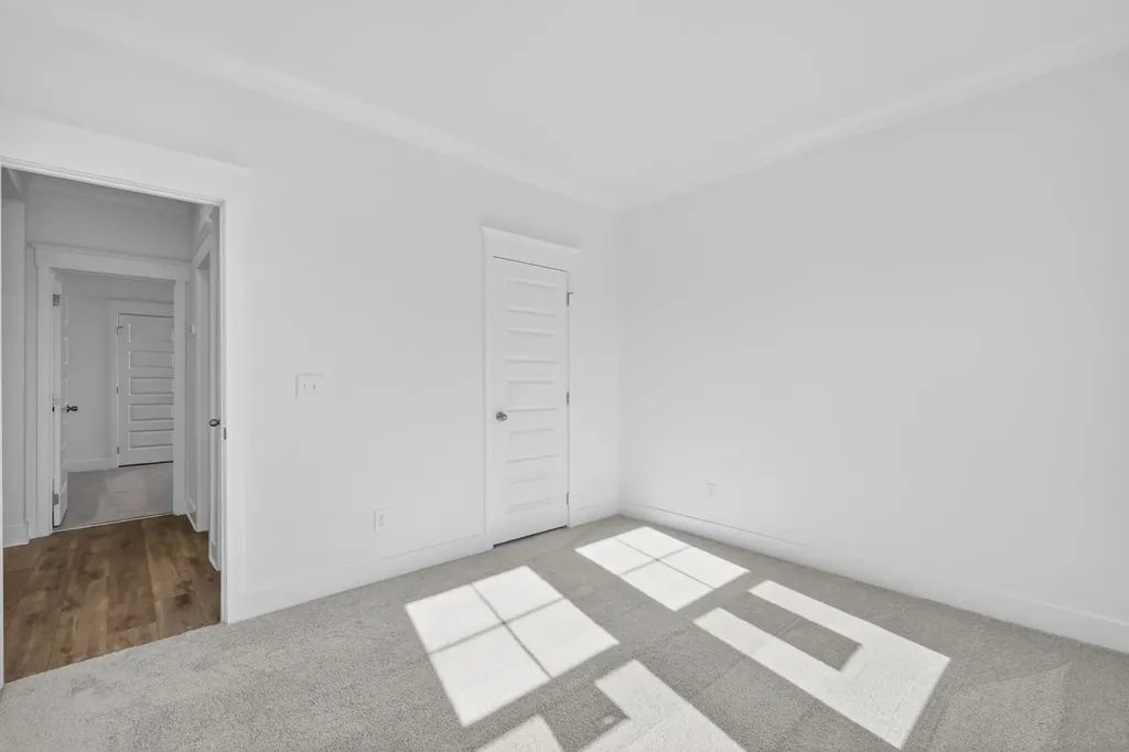 137 Yuma Lane White House TN 37188