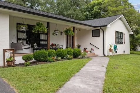 4273 Main St, W Erin TN 37061