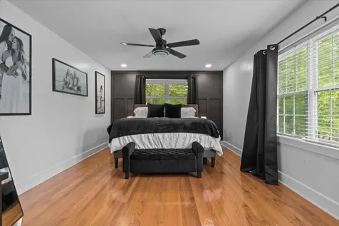 4273 Main St, W Erin TN 37061