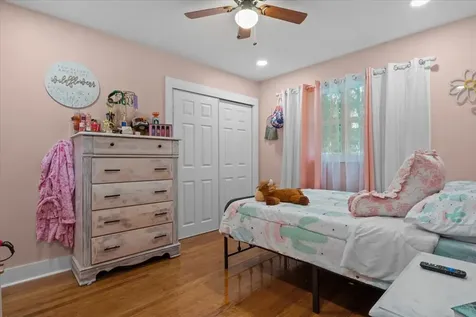 4273 Main St, W Erin TN 37061