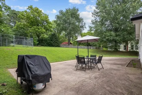 4273 Main St, W Erin TN 37061