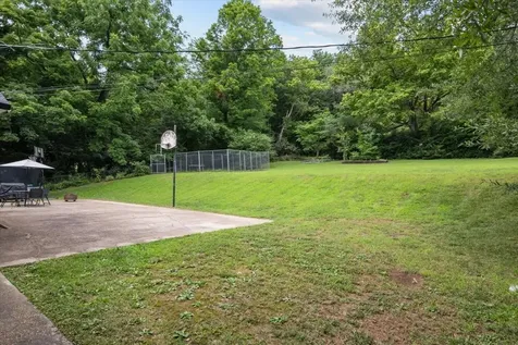 4273 Main St, W Erin TN 37061