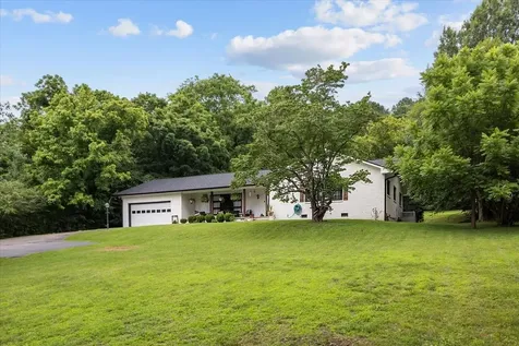 4273 Main St, W Erin TN 37061