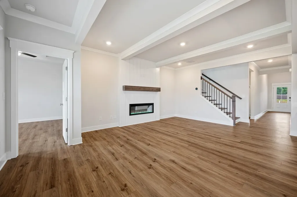157 Yuma Lane White House TN 37188