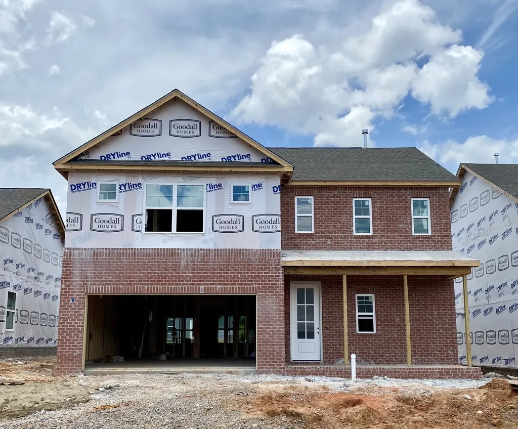 160 Yuma Lane White House TN 37188