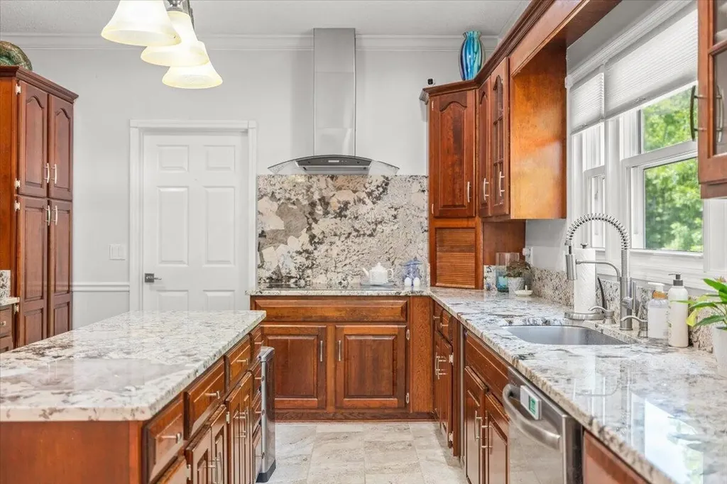 6218 Hidden Hill Road Harrison TN 37341