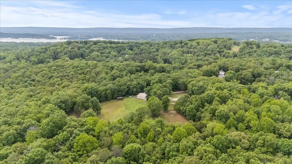 6218 Hidden Hill Road Harrison TN 37341