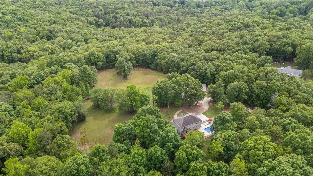 6218 Hidden Hill Road Harrison TN 37341