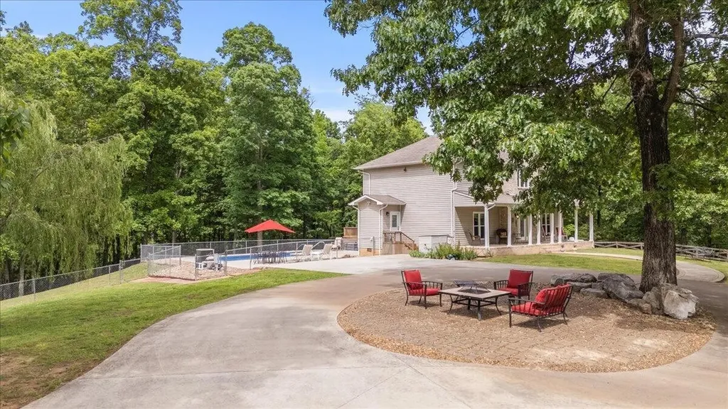 6218 Hidden Hill Road Harrison TN 37341