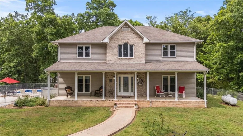 6218 Hidden Hill Road Harrison TN 37341