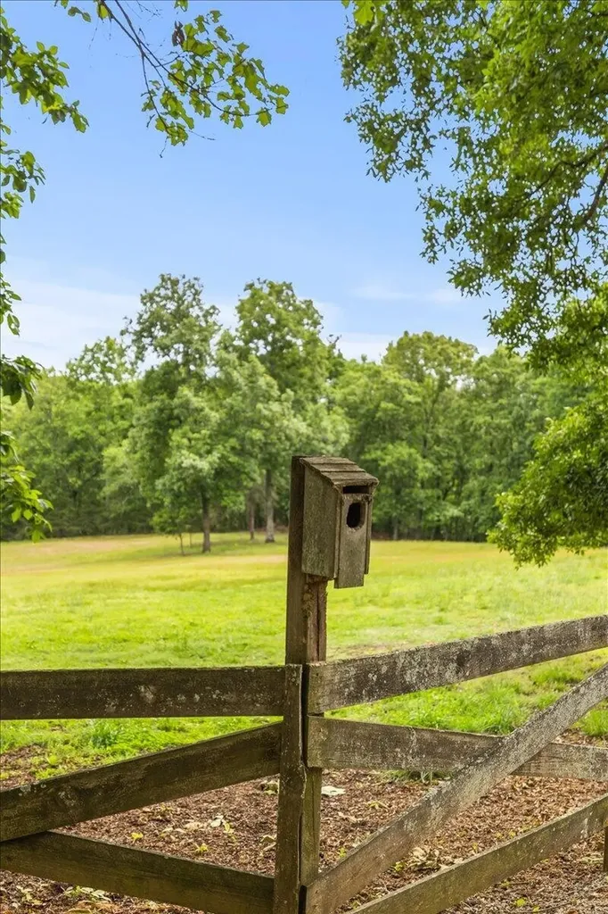 6218 Hidden Hill Road Harrison TN 37341