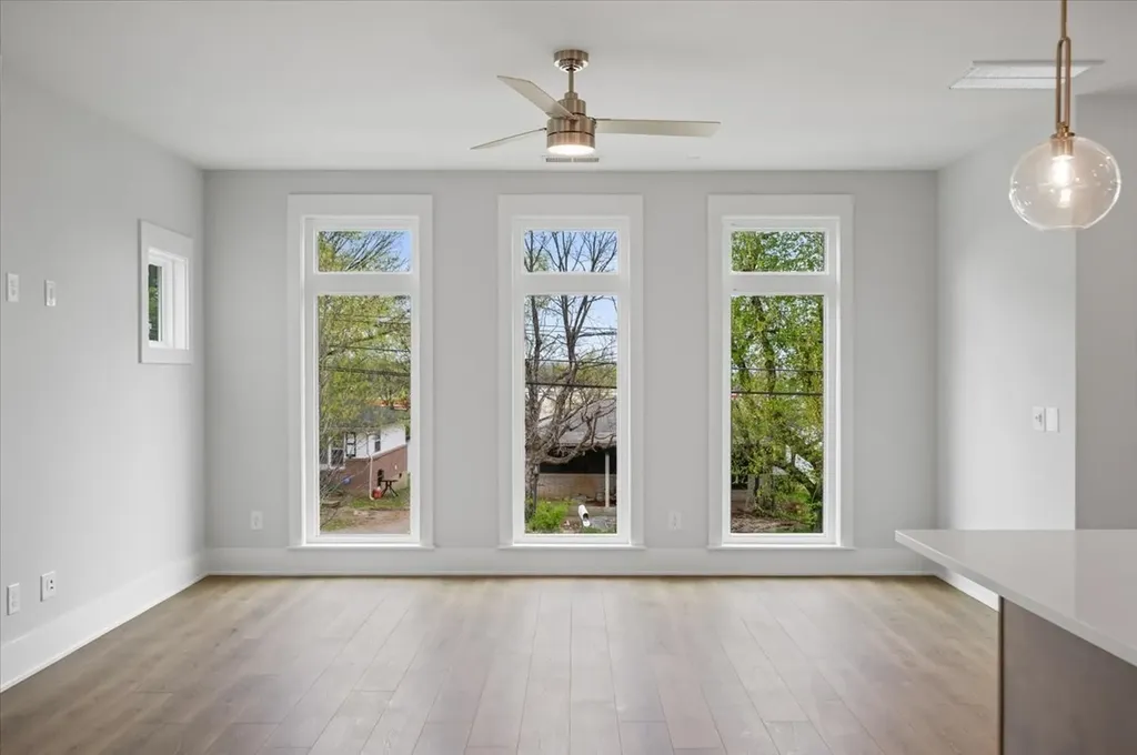 3045B Hillside Road Nashville TN 37207
