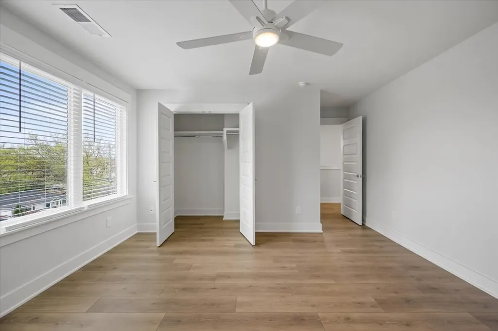 3045B Hillside Road Nashville TN 37207