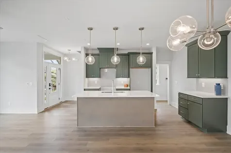 3045B Hillside Road Nashville TN 37207