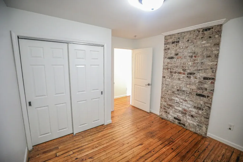 1211 14th Ave, S Nashville TN 37212