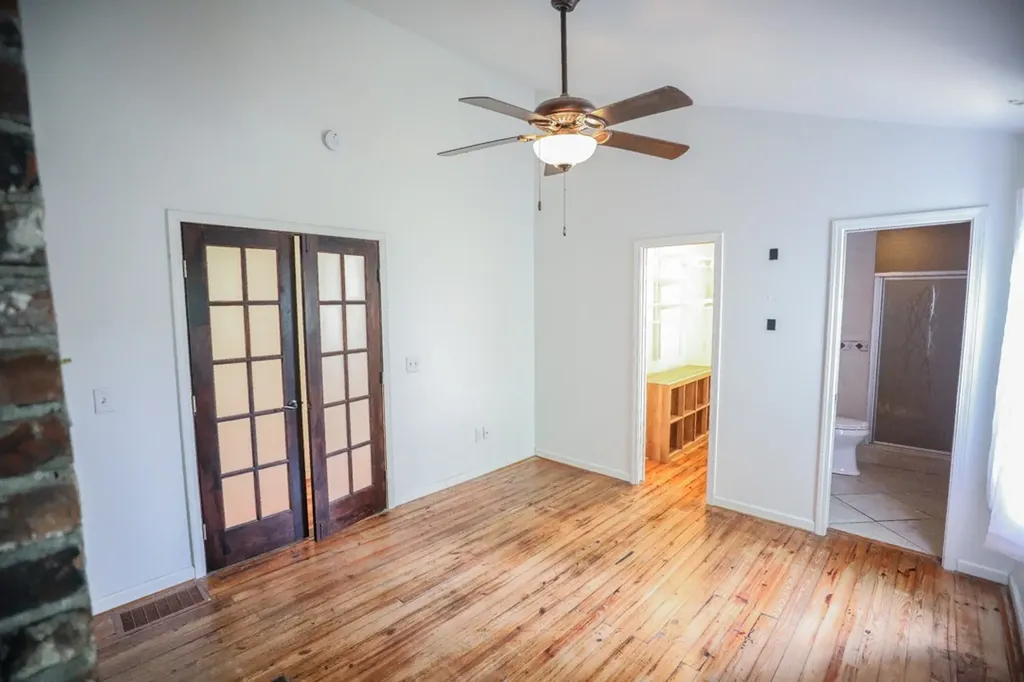 1211 14th Ave, S Nashville TN 37212