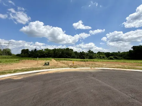 11 Fawn Meadows Clarksville TN 37043