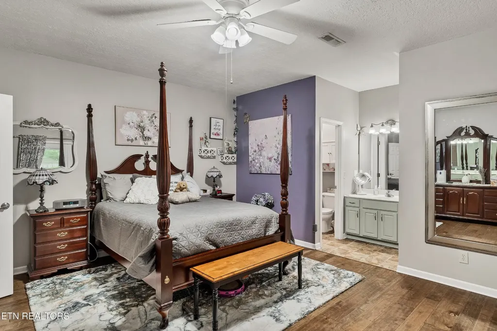 2010 Misty Glen Lane Knoxville TN 37909