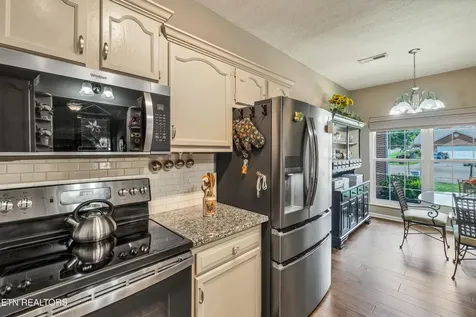 2010 Misty Glen Lane Knoxville TN 37909