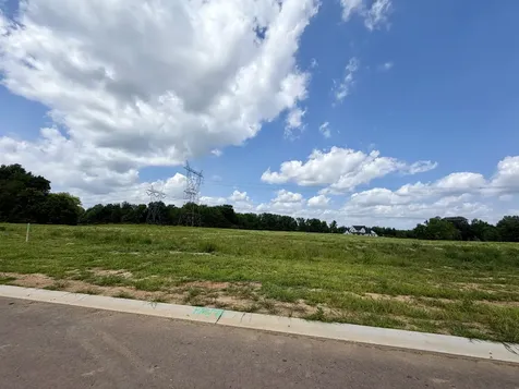 30 Fawn Meadows Clarksville TN 37043