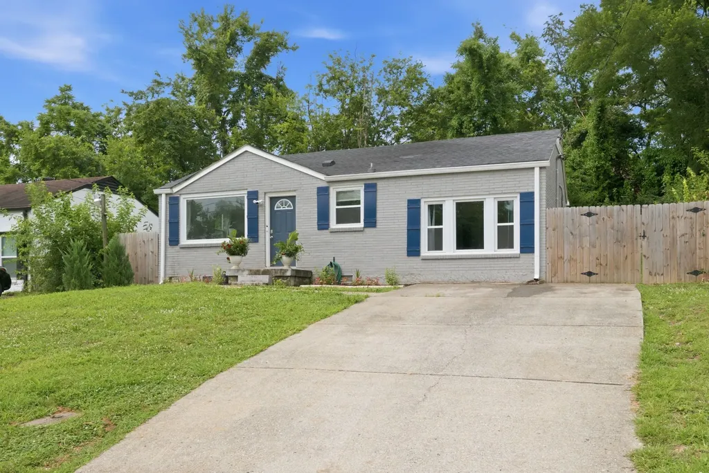 3223 Panorama Drive Nashville TN 37218