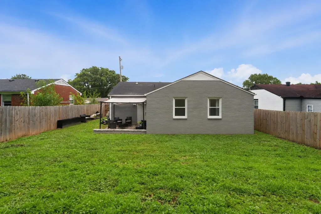 3223 Panorama Drive Nashville TN 37218