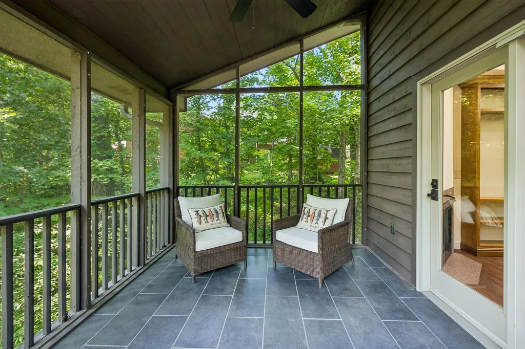 1012 S Wrights Court Gallatin TN 37066