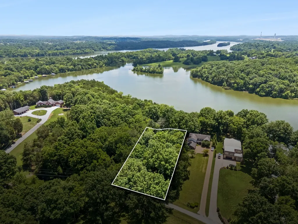 1012 S Wrights Court Gallatin TN 37066