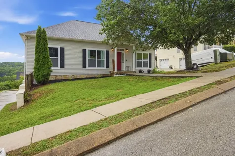 898 Fuller Glen Circle Chattanooga TN 37421