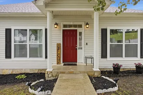 898 Fuller Glen Circle Chattanooga TN 37421