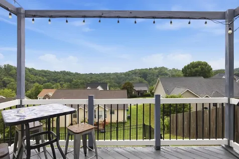 898 Fuller Glen Circle Chattanooga TN 37421