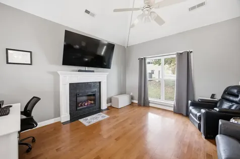 898 Fuller Glen Circle Chattanooga TN 37421