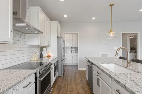 10615 Tin Man Lane Knoxville TN 37932