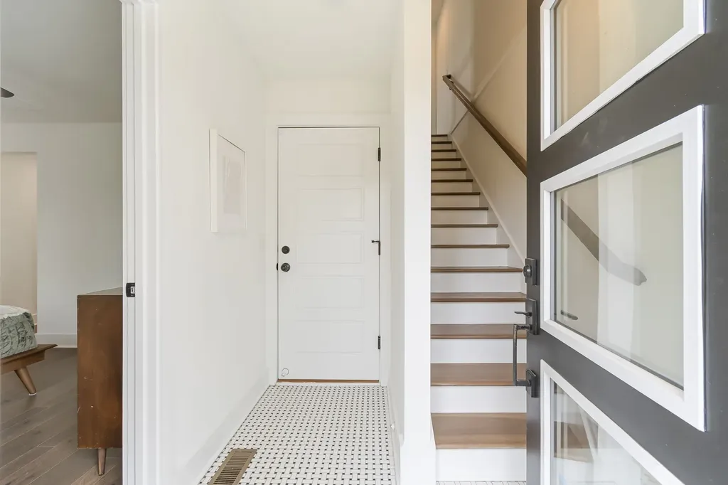 1021D Elvira Avenue Nashville TN 37216