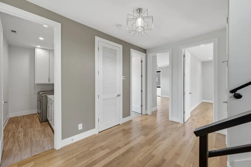 6012 Hill Circle Nashville TN 37209