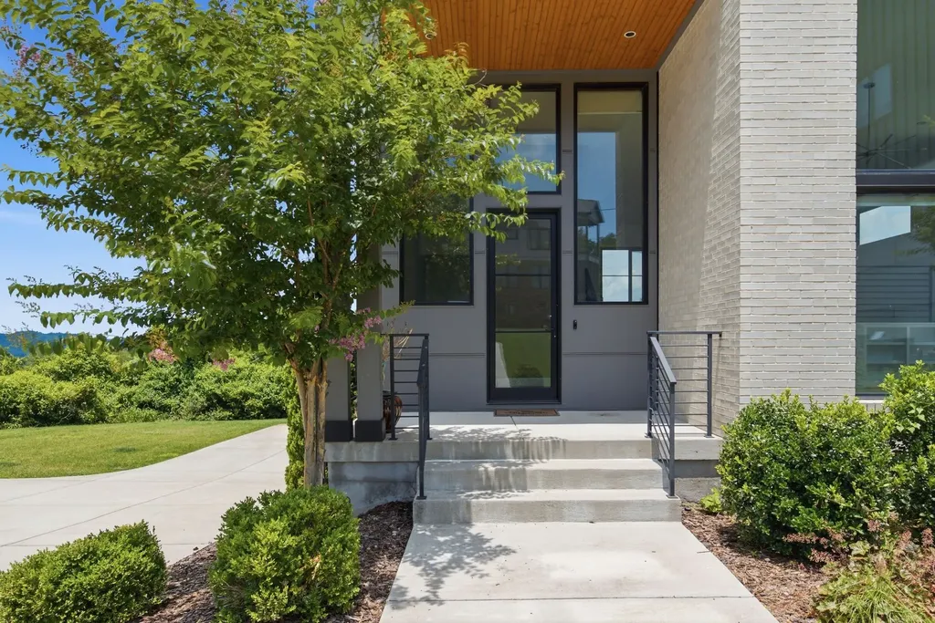6012 Hill Circle Nashville TN 37209