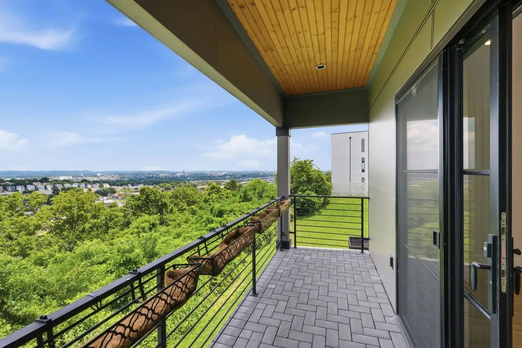 6012 Hill Circle Nashville TN 37209