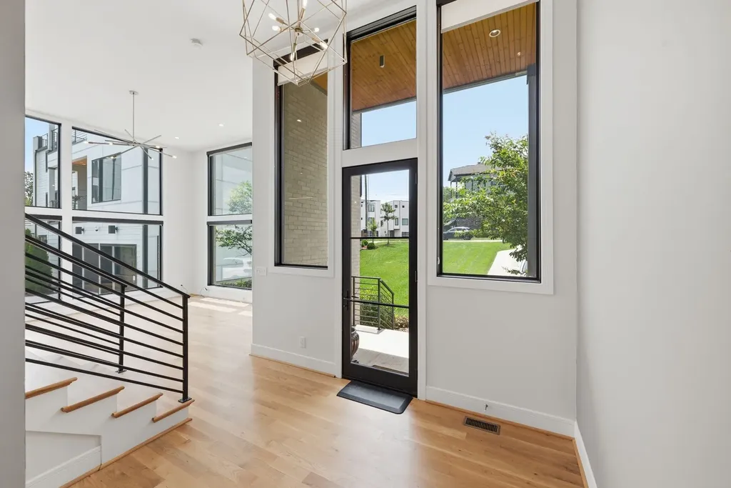 6012 Hill Circle Nashville TN 37209
