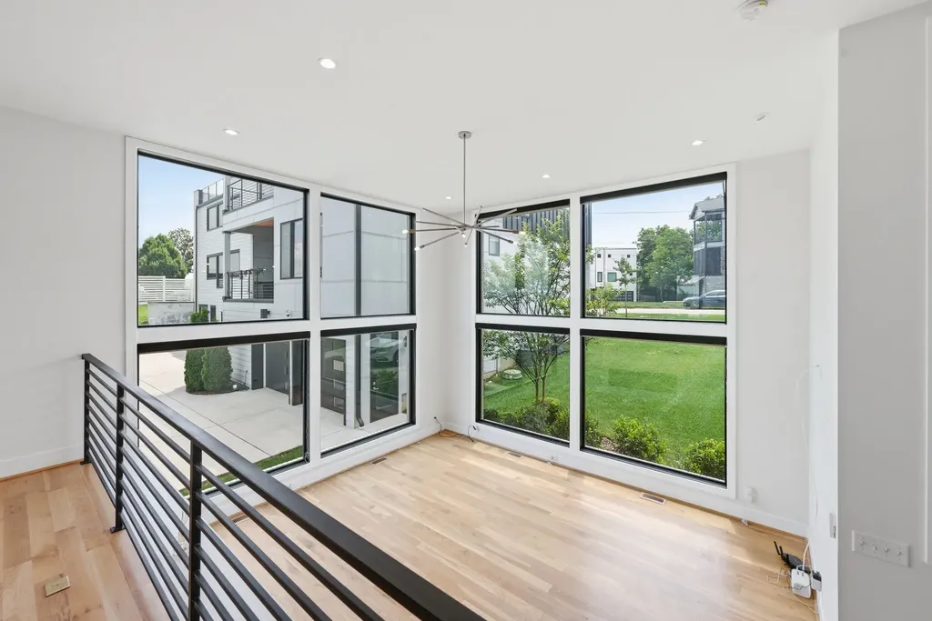 6012 Hill Circle Nashville TN 37209