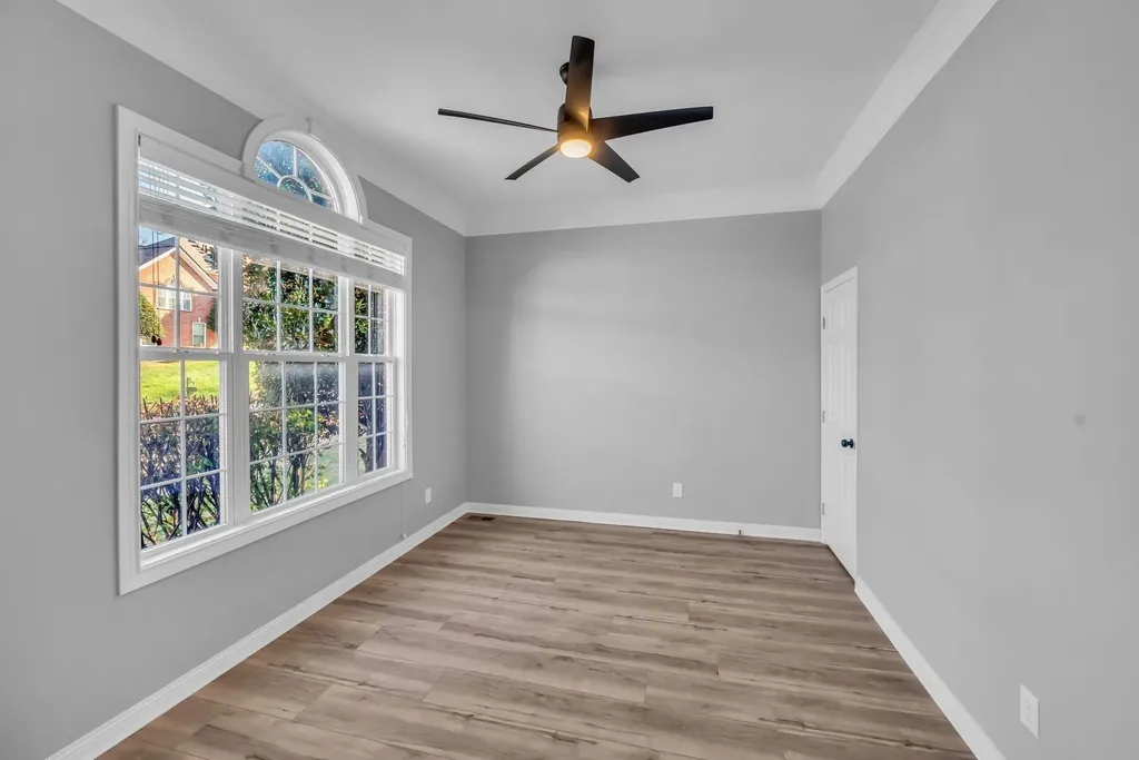 5504 Brookshire Drive Nashville TN 37211