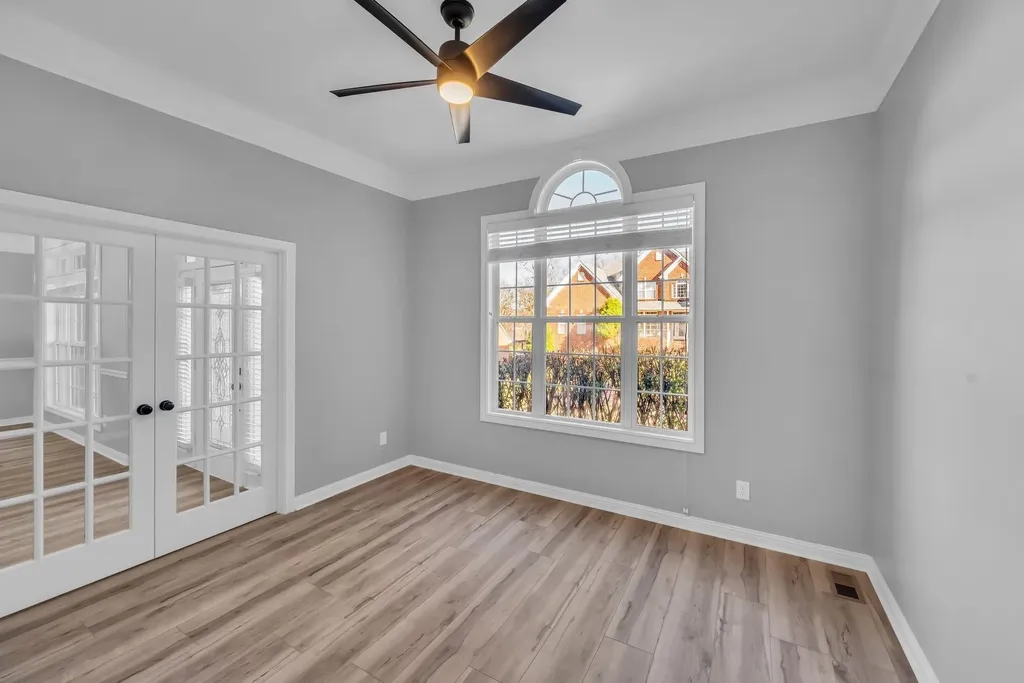 5504 Brookshire Drive Nashville TN 37211