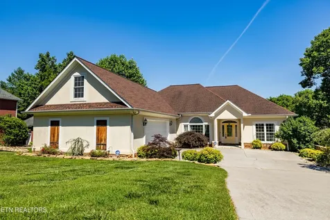 210 Indian Shadows Drive Maryville TN 37801