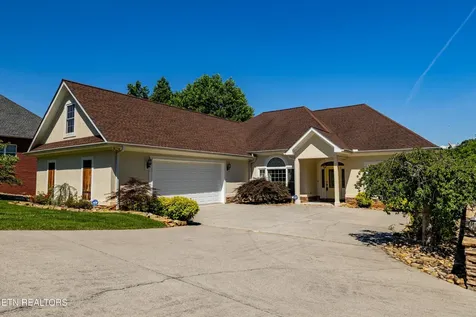 210 Indian Shadows Drive Maryville TN 37801