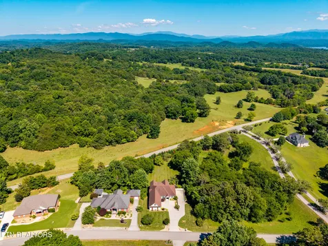 210 Indian Shadows Drive Maryville TN 37801